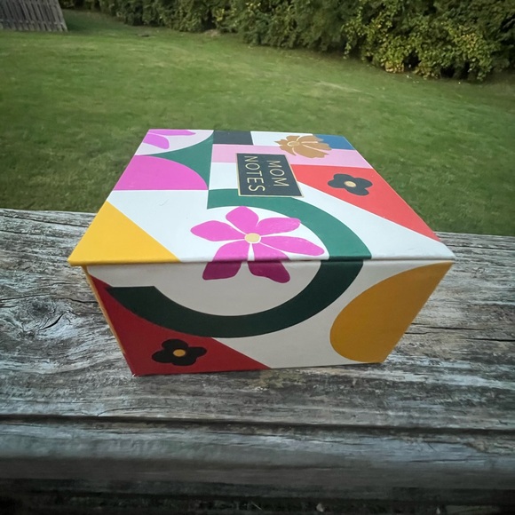 Lady Jane Modern Mom Geo Flora Memo Note Box With Pen. - Picture 3 of 8